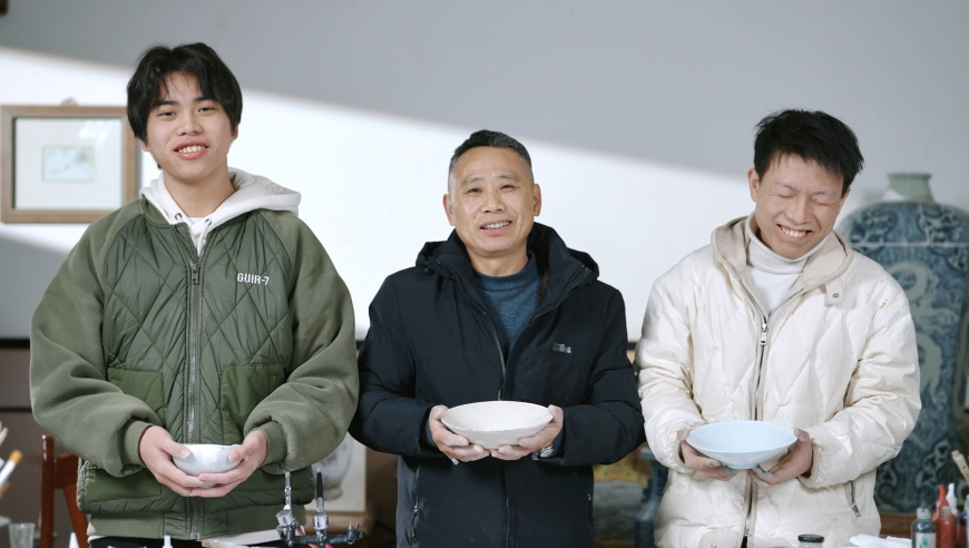 王大发刘大锤账号被封,54k波肖尾门图库7460,经典解释落实_豪华版V9.23